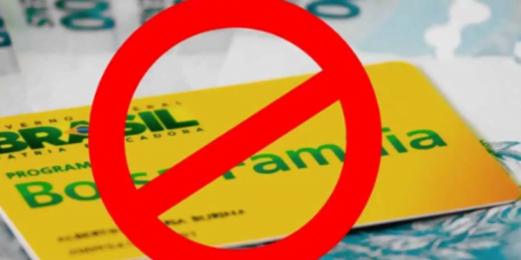 Bolsa Família CANCELADO para mais de 4 milhões de pessoas; notícia cai como uma BOMBA para brasileiros
