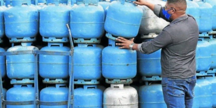 Auxílio-Gás: veja como se inscrever e receber ainda em 2023