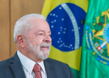 Lula ANTECIPOU o pagamento do Bolsa Família de DEZEMBRO?