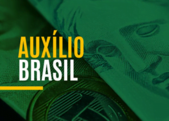 AUXÍLIO BRASIL: Indenização de R$15 mil liberada; veja se você está na lista