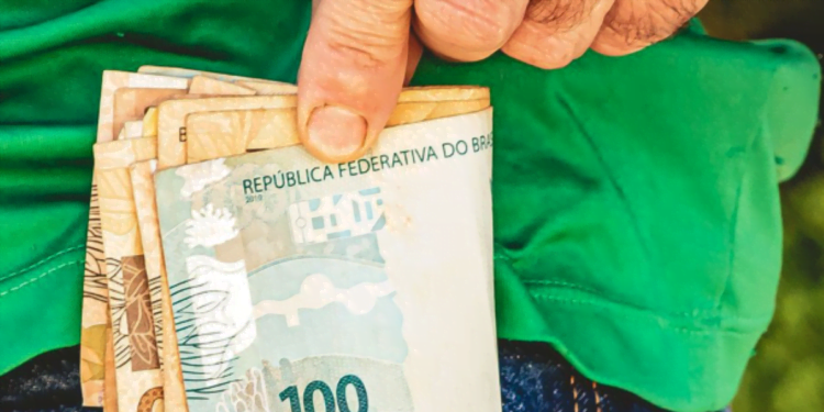 FALTA POUCO! Confira o prazo final para a segunda parcela do 13º salário