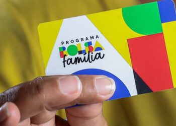 Bolsa Família de novembro: ESTE grupo terá desconto de 30% no valor do benefício; entenda