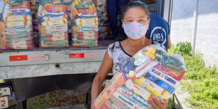 Cesta básica já está disponível no CRAS; veja como retirar a sua