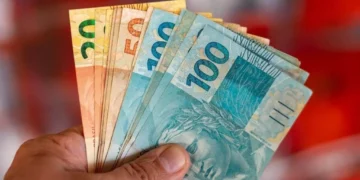 Governo já está liberando PIX de R$ 600 para brasileiros