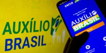AUXÍLIO BRASIL: Descubra se você poderá receber a indenização de R$ 15 MIL
