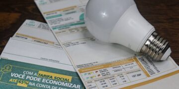 Qual é a bandeira tarifária que estará em vigor na conta de LUZ no mês de dezembro?