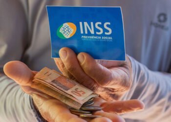 INSS: beneficiários ficam surpresos com VALOR do reajuste em 2024