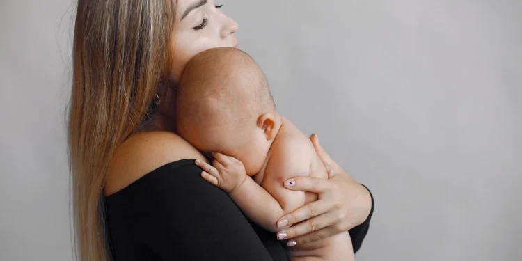 Quando eu devo dar entrada no pedido de LICENÇA-MATERNIDADE?