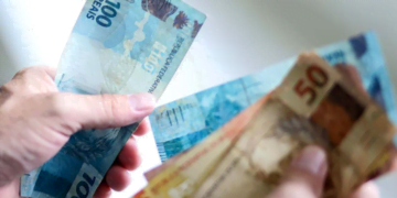 TÁ NA CONTA! Últimos dias para sacar o seu Abono PIS/PASEP 2023