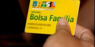 CAIXA TEM e BOLSA FAMÍLIA: saiba como conferir o valor antecipado