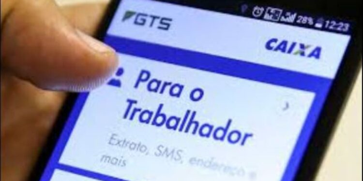 Seu saldo do FGTS está bloqueado? Confira passos simples para recuperar seu dinheiro