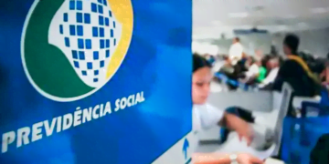 PROJETO DE LEI propõe AUMENTO progressivo para beneficiários do INSS