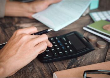 "RENEGOCIA!", "DESENROLA", "MULTIRÕES"? Confira estratégias e caminhos para a renegociação de dívidas