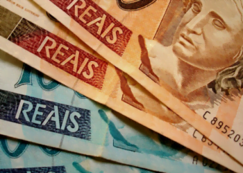 Novo salário mínimo será pago no valor de R$ 1.573,89 em 2024?