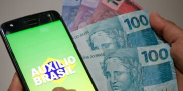 Passo a Passo para Receber R$ 15 mil do Auxílio Brasil: Importante Saber quem Pode Participar!