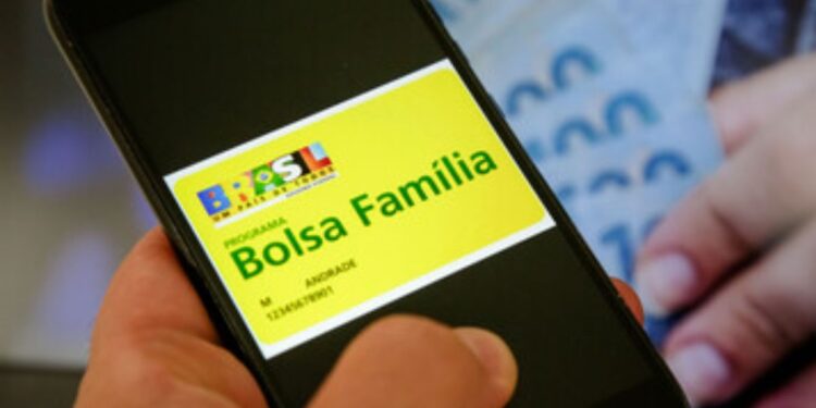 Caixa Tem Inicia o Pagamento do Abono Natalino para Beneficiários do Bolsa Família!