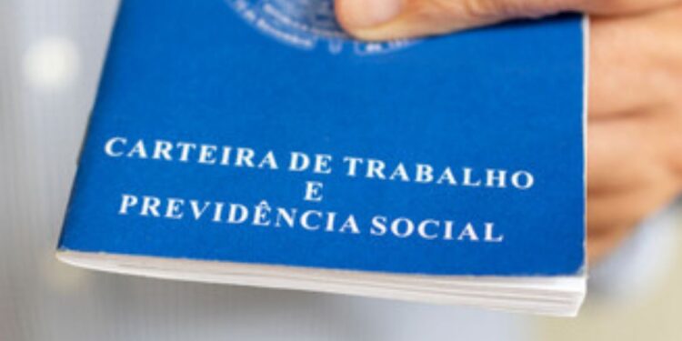 INSS: Aposentados em Festa! Calendário de Pagamentos Já Ativo - Descubra Tudo Agora!