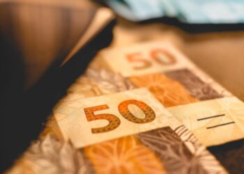 Reajuste do Salário Mínimo: Como Afetará Aposentados e Beneficiários Sociais?