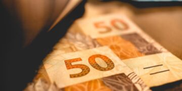 Reajuste do Salário Mínimo: Como Afetará Aposentados e Beneficiários Sociais?