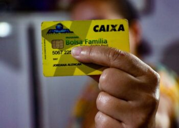 Que dia o décimo terceiro do Bolsa Família cai na conta?