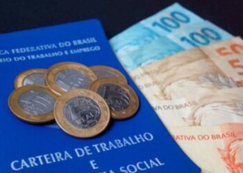 Facilitação de Inserção Profissional: Mulheres com Dificuldades Receberão Benefício do INSS