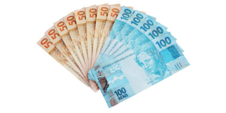 Auxílio Brasil Reservará Pagamento de R$ 15 Mil em 2024 para Grupo Específico