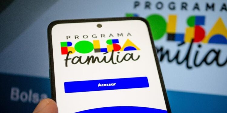 Por que meu aplicativo do Bolsa Família ainda não atualizou?