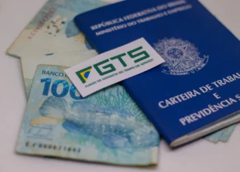 FGTS anuncia pagamento via PIX! Saiba mais detalhes e veja quando começa