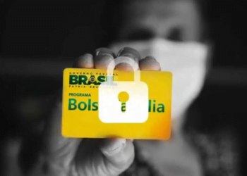 Governo BATE O MARTELO e ENCERRA lista de beneficiários do BOLSA FAMÍLIA; consulte se seu nome foi incluído