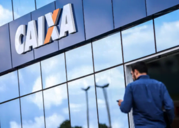 CAIXA: LIBERADO HOJE (04/01) pagamento extra de R$ 6 MIL para brasileiros