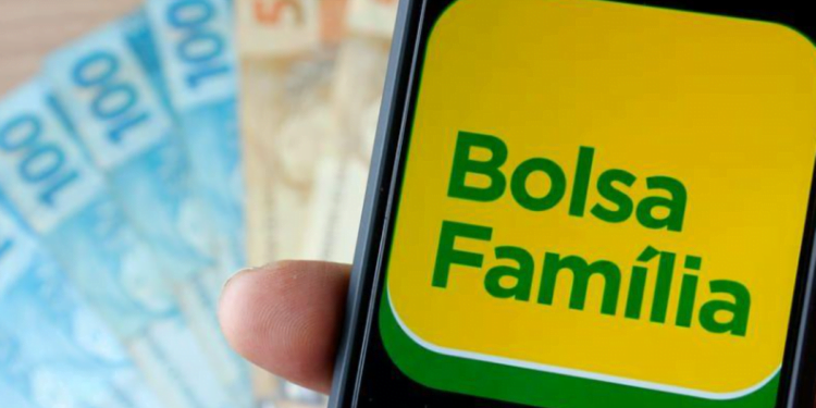 Governo liberou EMPRÉSTIMO do BOLSA FAMÍLIA neste mês de Janeiro?