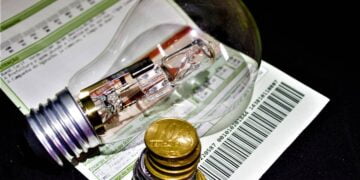 CONFIRMADO desconto de até 99% na conta de luz para titulares do Bolsa Família