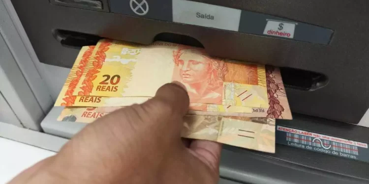 Passo a Passo: Veja como sacar o Bolsa Família no Caixa 24 horas!