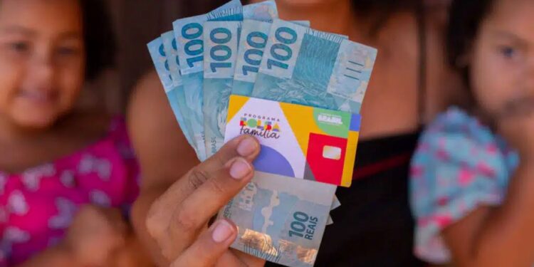 URGENTE: 1ª parcela do Bolsa Família de FEVEREIRO foi antecipada para esta quinta-feira (01/02)?