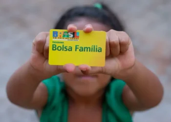 GRANDE VITÓRIA HOJE (17/01): CAIXA TEM confirma PIX de R$ 900 para beneficiários do BOLSA FAMÍLIA