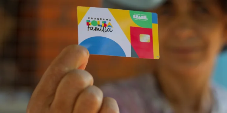 Pagamento do BOLSA FAMÍLIA DE JANEIRO DE 2024: Quem mora sozinho vai receber quanto? Consulte valores, calendário ATUALIZADO e novas regras