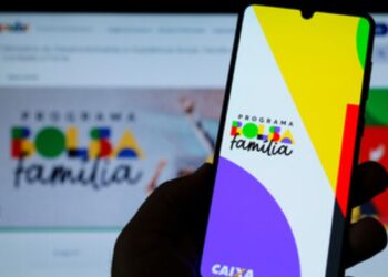 Caixa Anuncia Mudança Impactante no Bolsa Família: Novas Regras e Implicações!