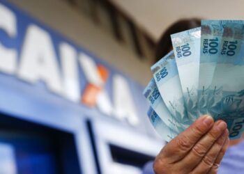 CAIXA libera BONIFICAÇÃO para trabalhadores registrados no Brasil em 2024