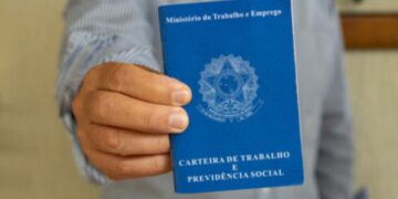 Segurados do INSS Ficam Frustrados com Falta de Benefícios no Reajuste Salarial