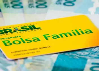 BOLSA FAMÍLIA: Veja quem recebe o valor médio de R$ 685,61 nesta quinta-feira (25/01)