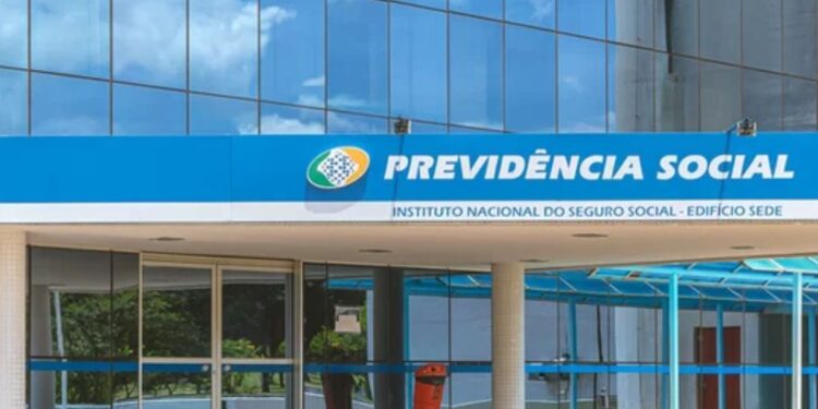 INSS Distribui R$ 1,5 Bilhão em Pagamentos para Aposentados e Pensionistas