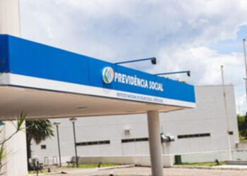 Alerta aos Aposentados: Possível Greve dos Peritos Médicos do INSS em Vista