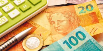 Isenção do Imposto de Renda 2024 foi AMPLIADA para R$ 2.824? Confira