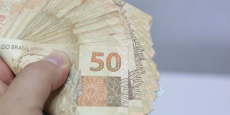 Acesso ao PIS 2024: Descubra as Datas, Requisitos e Benefícios para Sacar até R$1.100