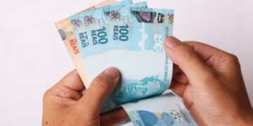 Salário Mínimo 2024: Possível Reajuste Antecipado sob Sanção de Lula?