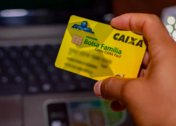 Retirada do cartão do BOLSA FAMÍLIA deve ser feita até esta sexta-feira (09/02); confira