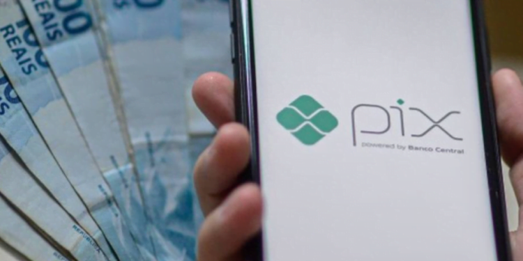 PIX de R$ 702 na conta de milhares de brasileiros HOJE (19/02): veja se você foi contemplado!