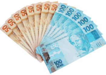 Antecipação do 13º Salário: Caixa Disponibiliza Saque de R$ 20 Mil; Confira os Detalhes do Benefício