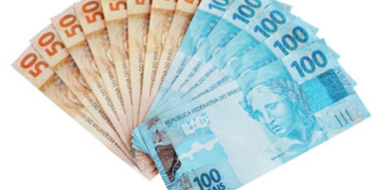 Antecipação do 13º Salário: Caixa Disponibiliza Saque de R$ 20 Mil; Confira os Detalhes do Benefício