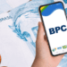 É possível receber o BPC com menos de 65 anos? Confira!